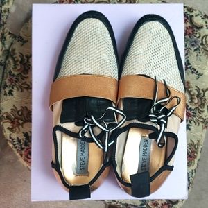Steve Madden fashion running shoes size 9.5 W